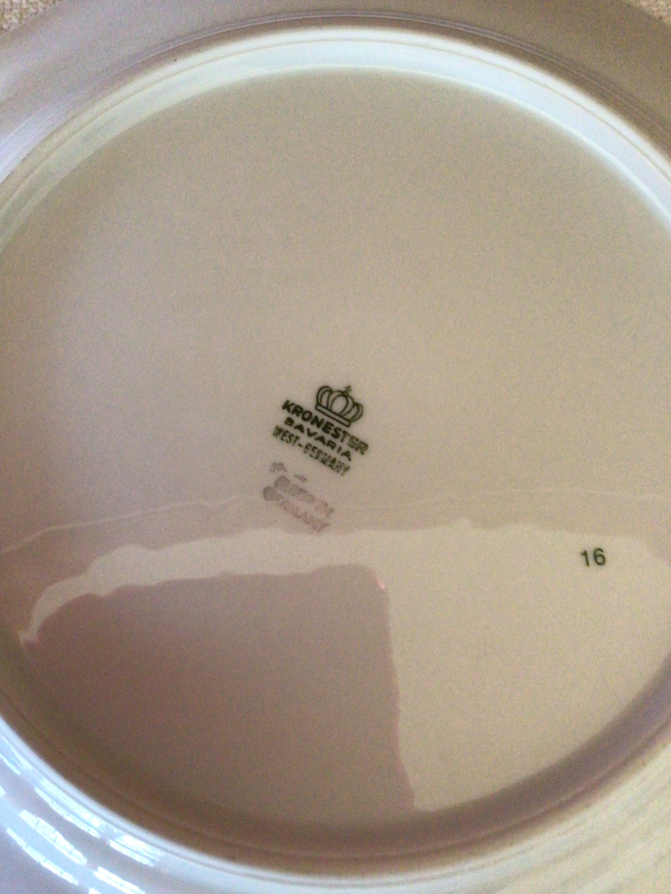 Christmas tree motif dinner plate with accompanying dishes - image 3 of 3