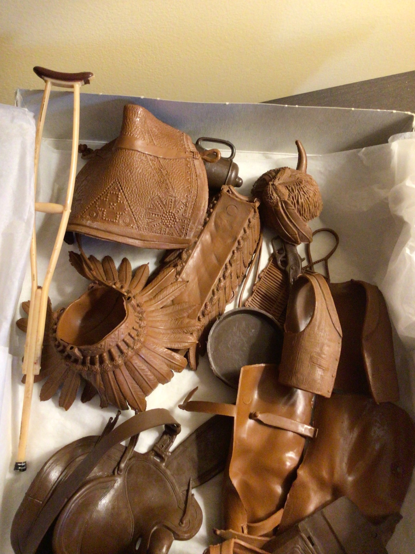 Brown leather Western wear and accessories collection - image 3 of 3