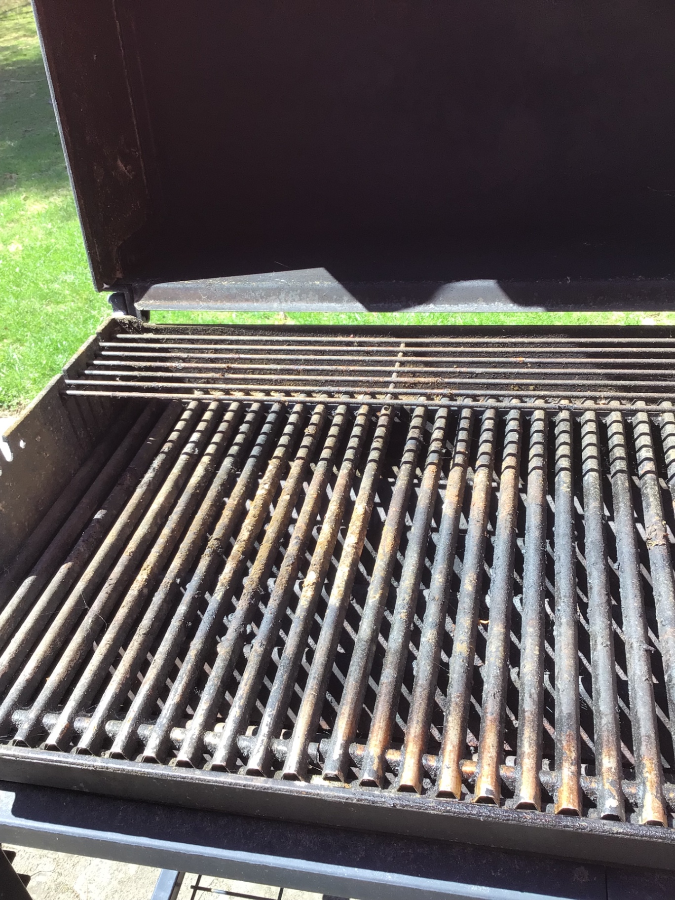 Weber gas grill on a wheeled cart with propane tank - image 4 of 4