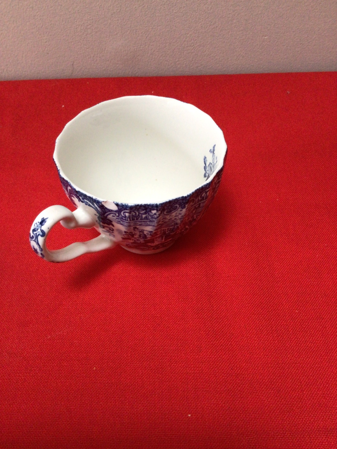 Johnson Bros Coaching Scenes blue-and-white china set - image 3 of 4