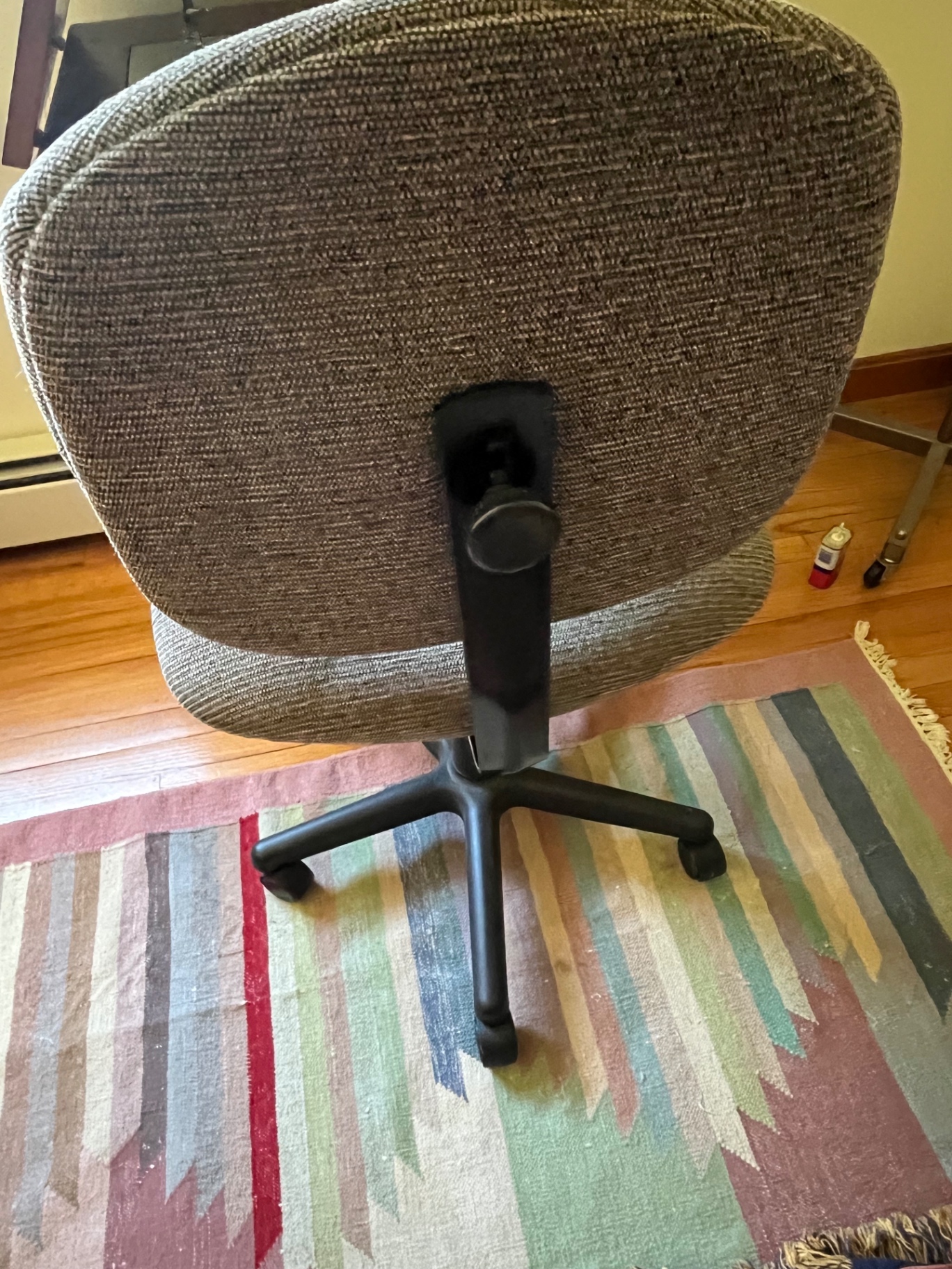 Gray fabric swivel office chair - image 2 of 2