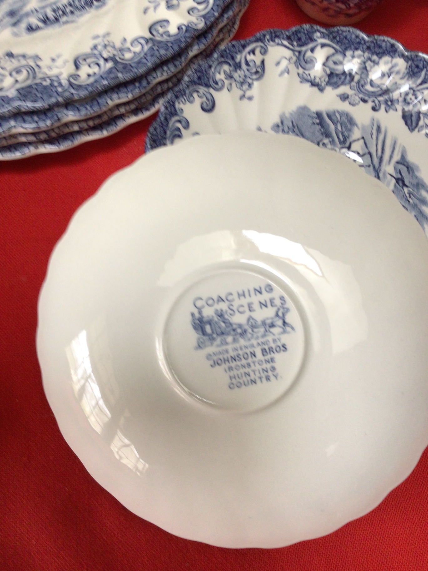 Johnson Bros Coaching Scenes blue-and-white china set - image 2 of 4