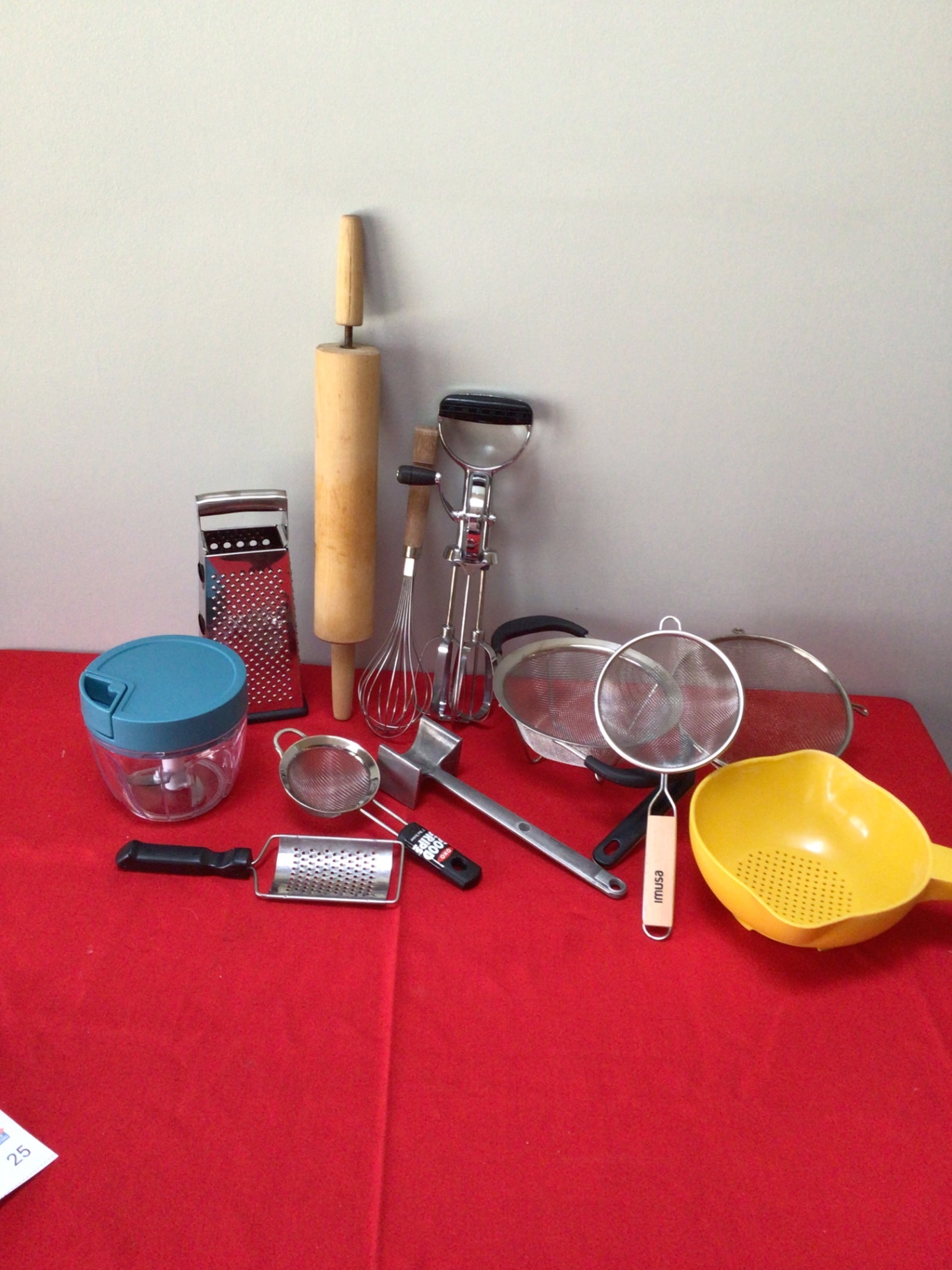 Assorted kitchen utensils and gadgets - image 1 of 3