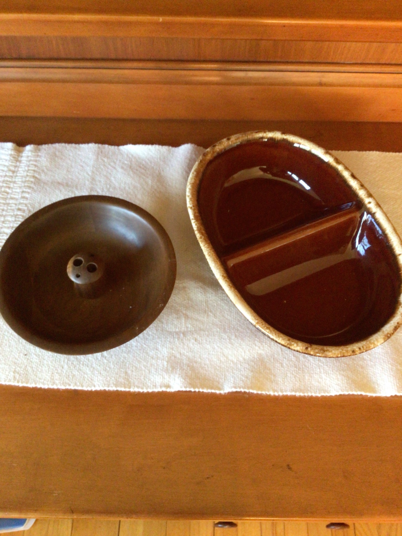 Round walnut nut dish and HP Co bake dish - image 1 of 3
