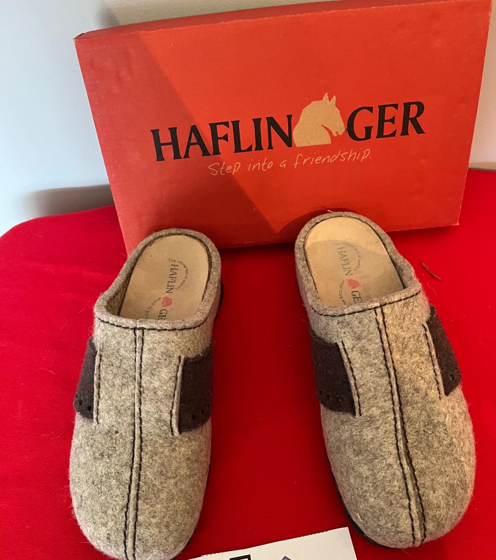 Pair of Haflinger gray felt slippers size 38 - image 2 of 2