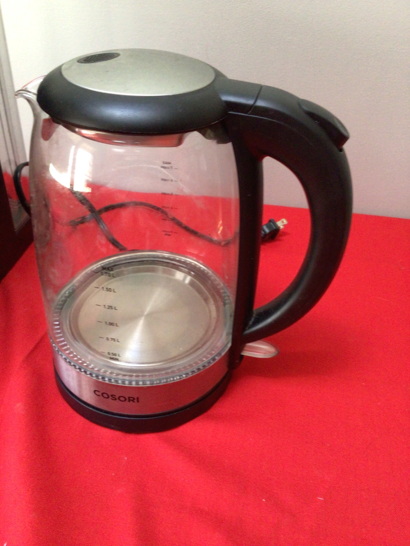 Keurig coffee maker and Cosori electric kettle - image 2 of 3