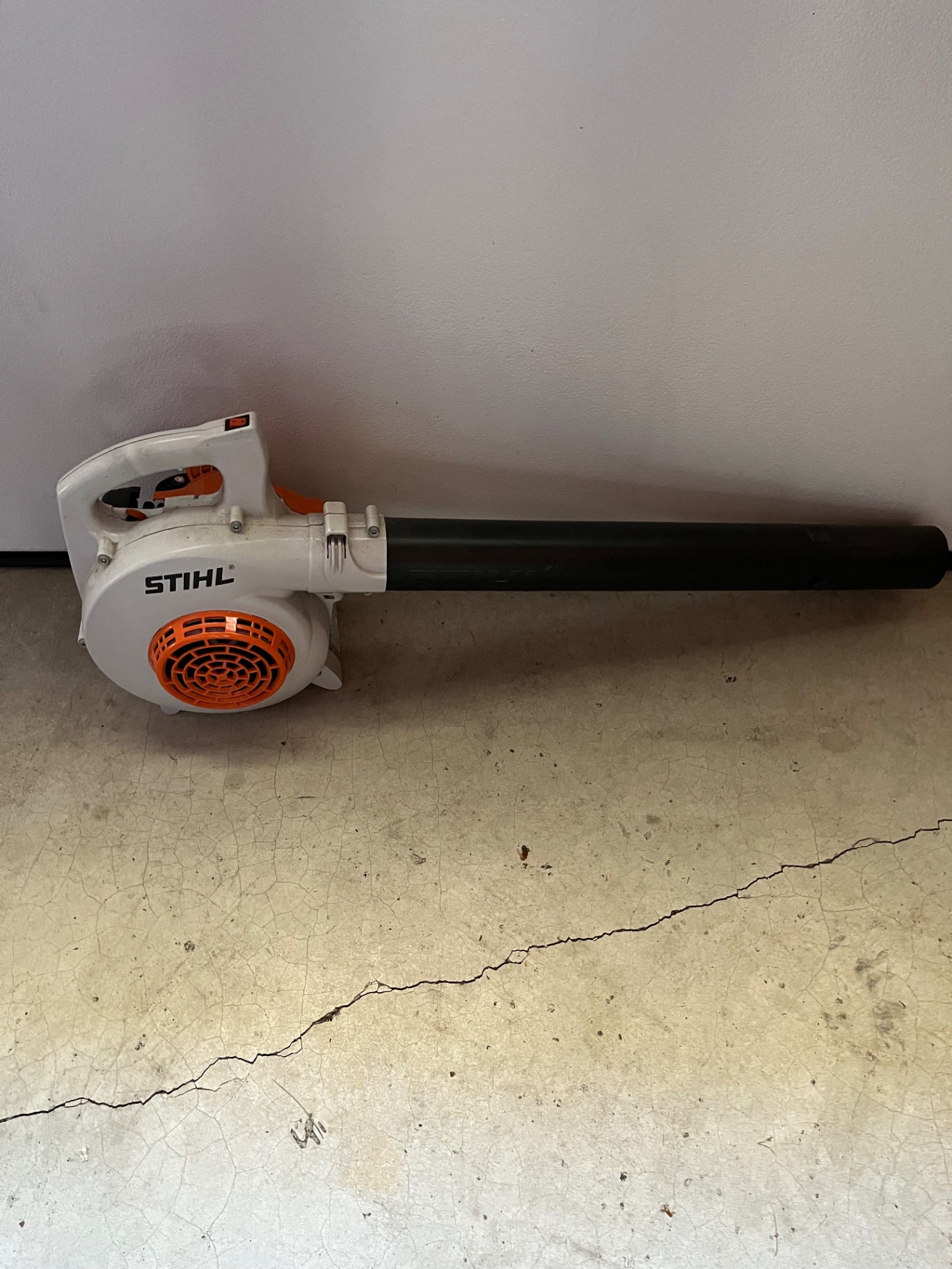 Stihl gas-powered handheld leaf blower - image 2 of 2