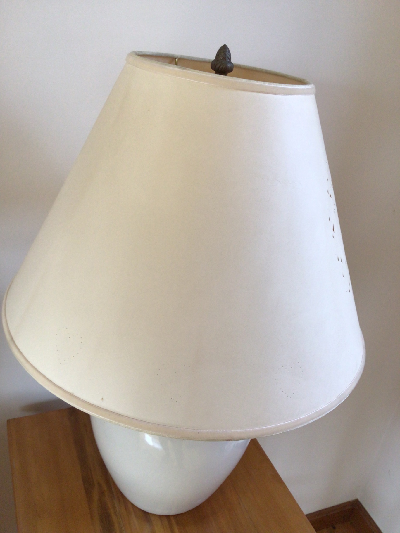 White ceramic table lamp with fabric shade - image 2 of 2