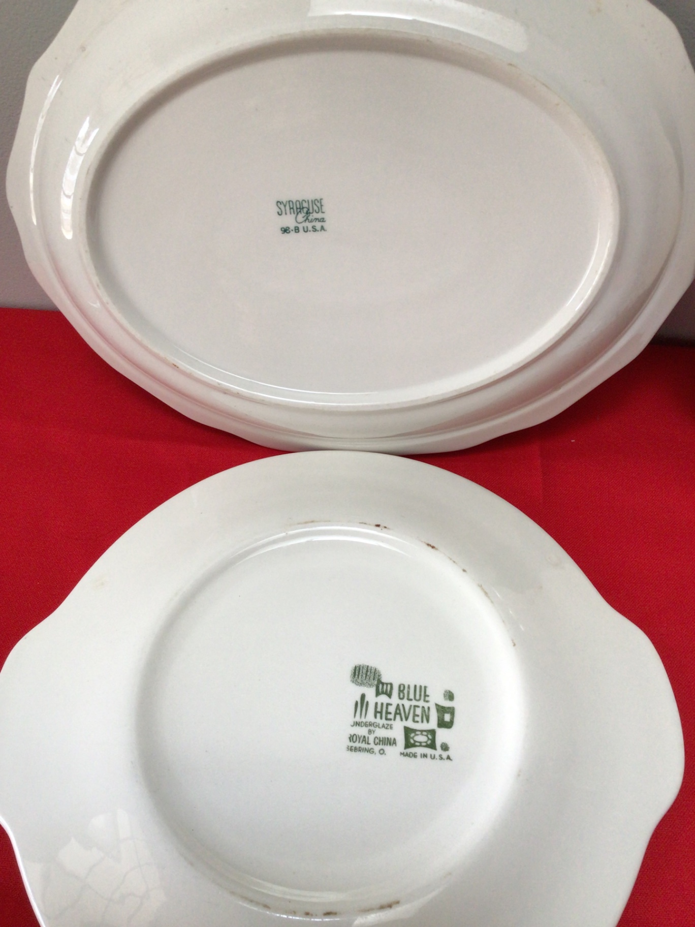 Set of four ceramic dinner plates with assorted patterns - image 2 of 3