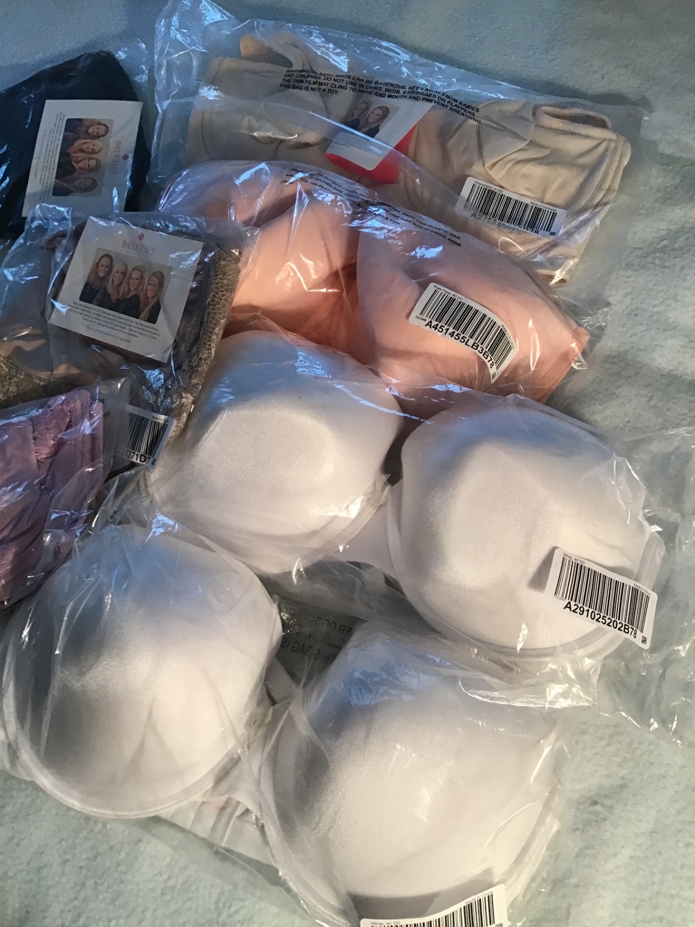 New in package Women’s  bras size 40DD  - image 3 of 3