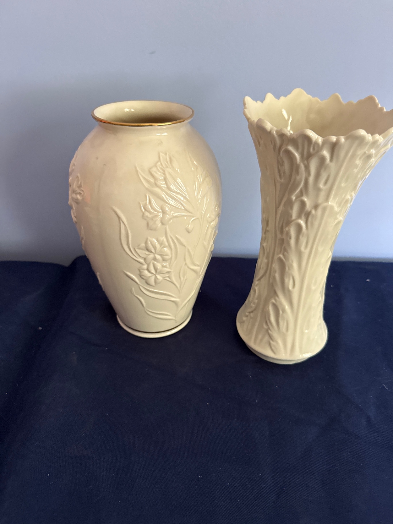 Lenox - Two embossed ceramic vases - image 1 of 3