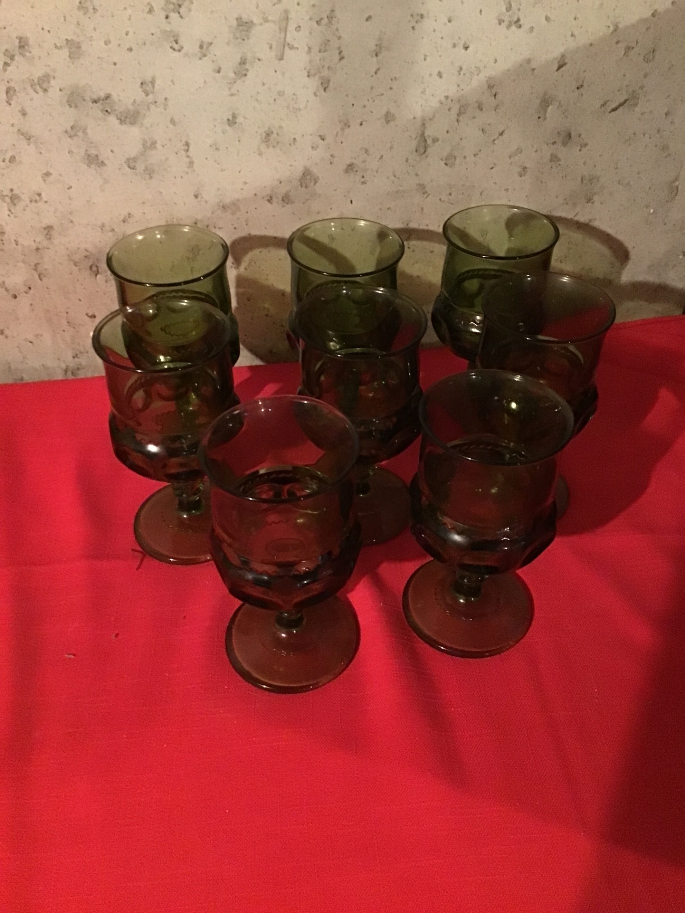 Set of green Stemmed Wine Glasses - image 1 of 2