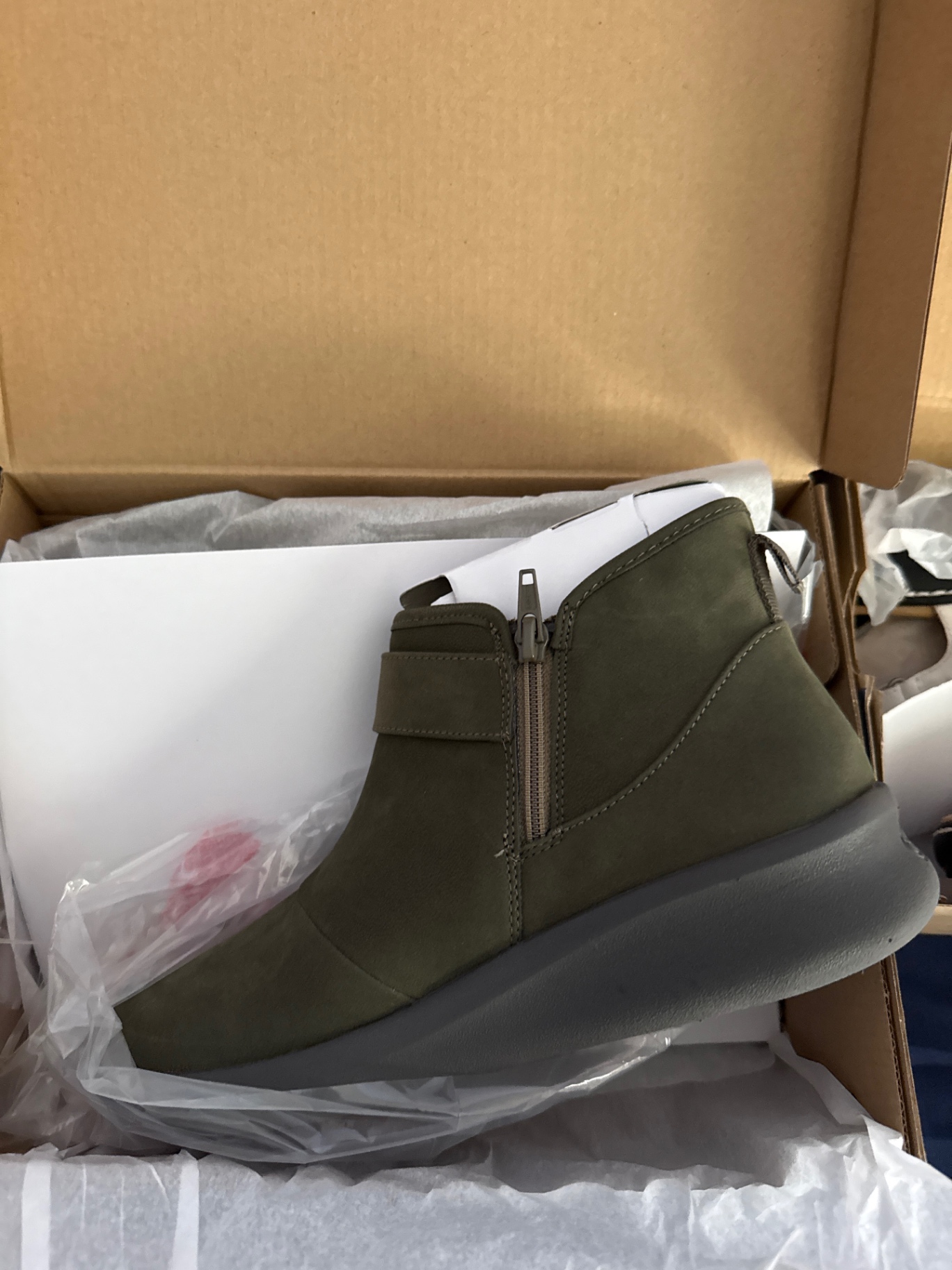 Olive-green ankle boot and white strappy sandal with Clarks Cloudsteppers boxes - image 2 of 4