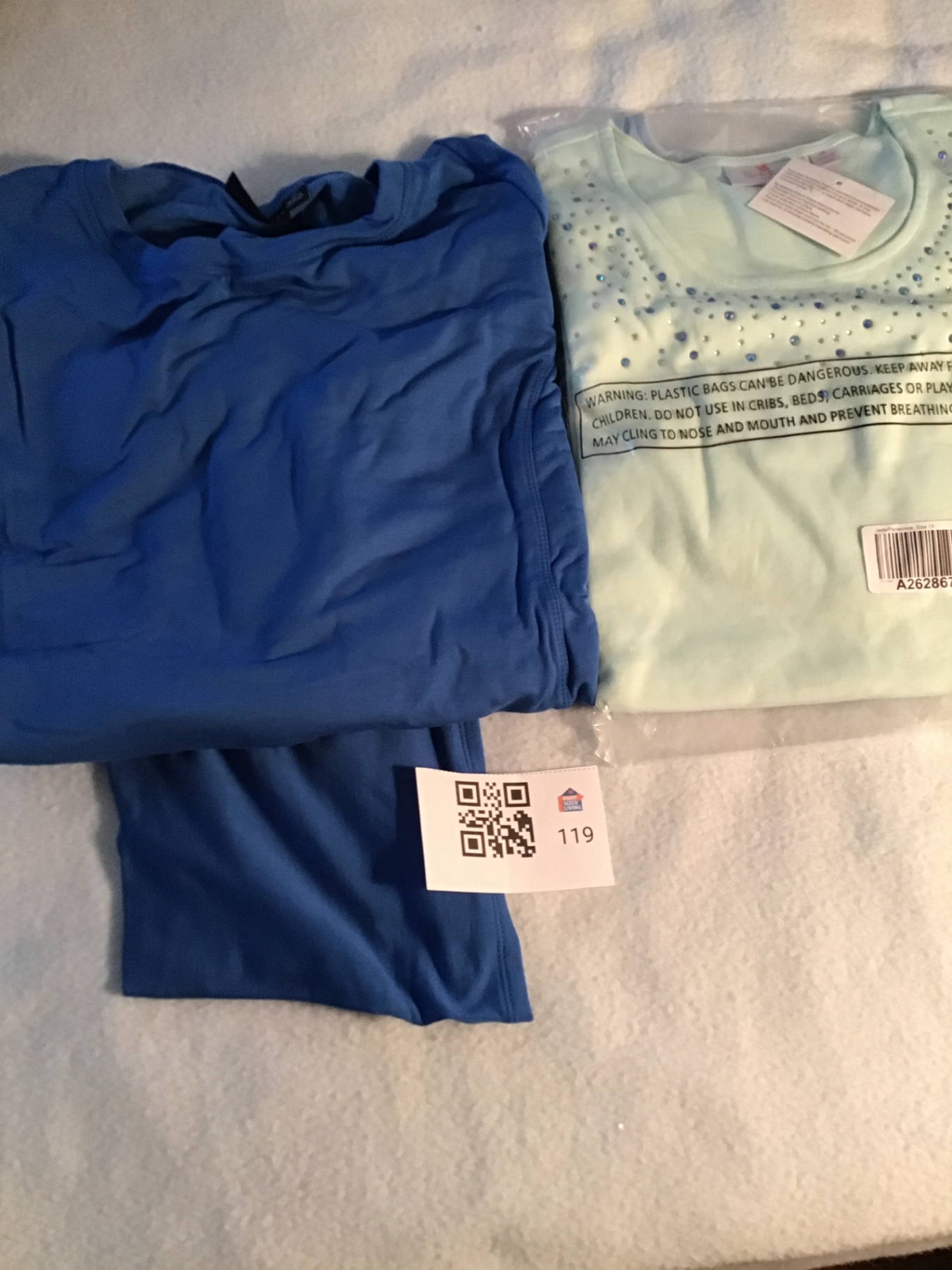 Blue tunic and scarf, green and blue embellished jerseys size1x - image 1 of 4