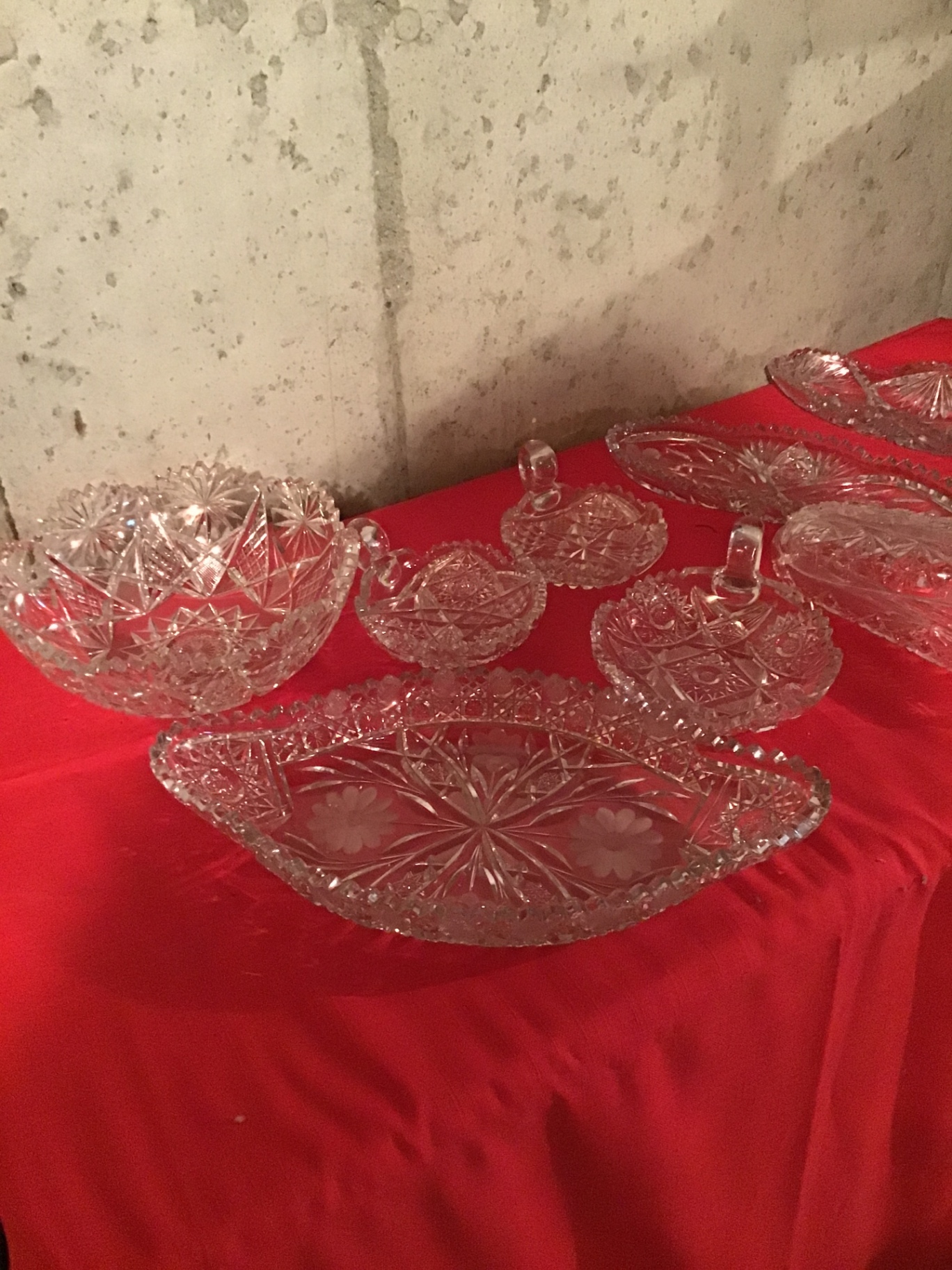 Crystal glass serving bowls and dishes - image 3 of 5