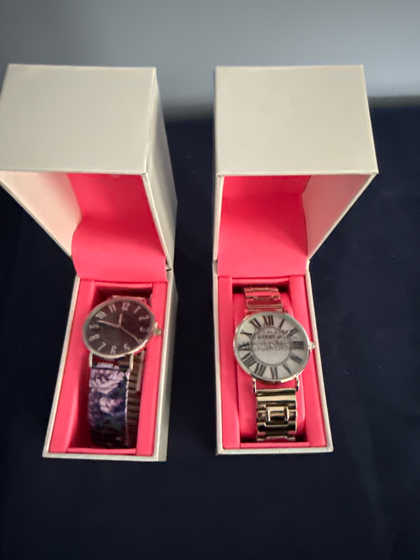 Two wristwatches in pink-lined gift boxes - image 1 of 3