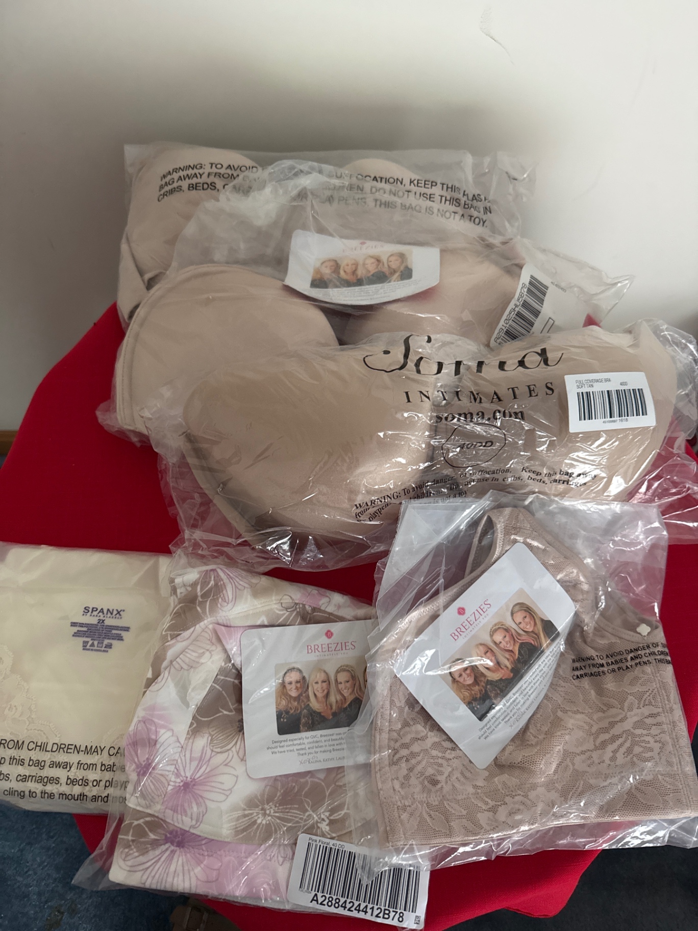 Beige Lace Bras and Lingerie Pack - image 1 of 6