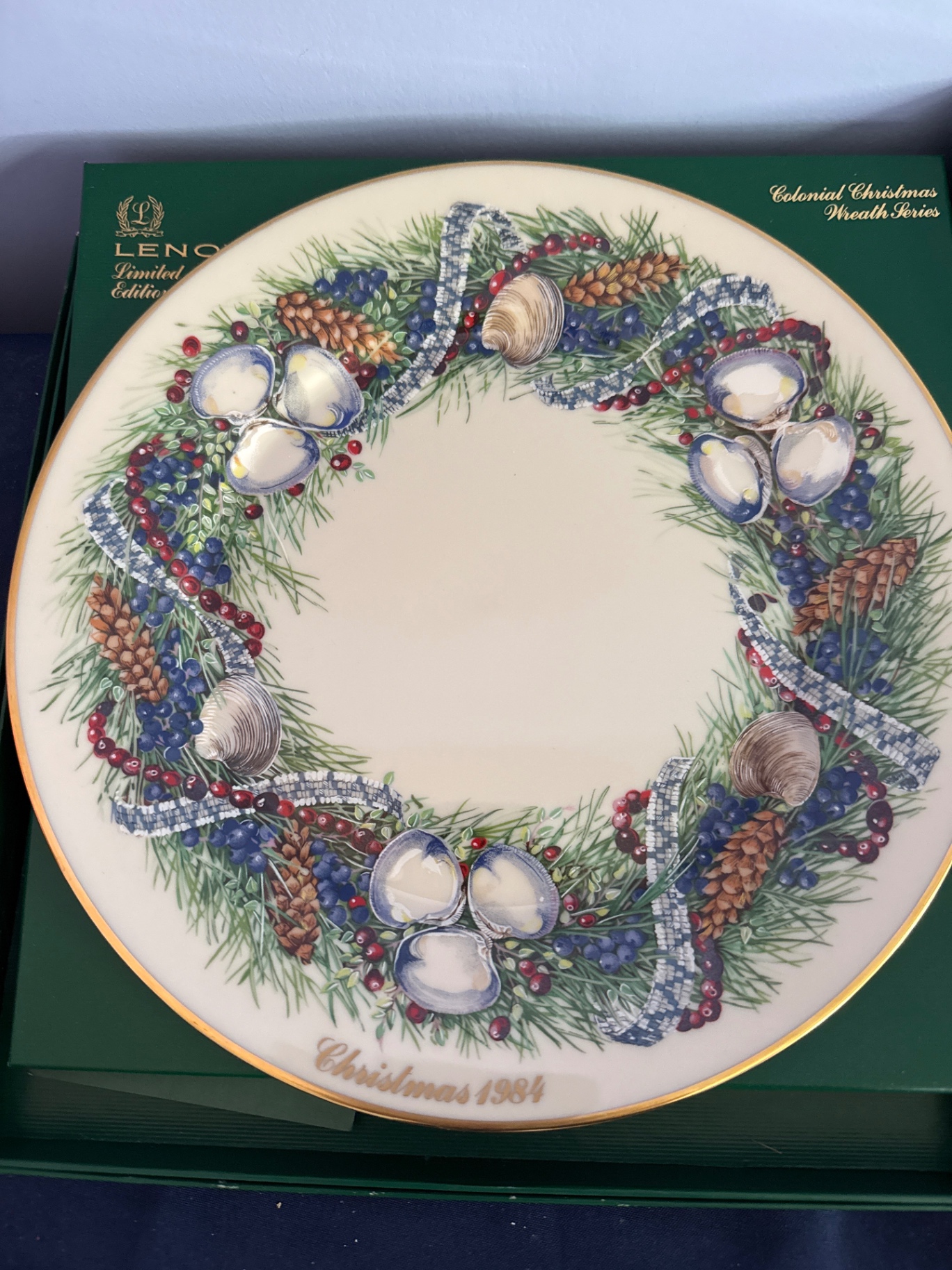 Lenox Colonial Christmas Wreath Collector Plates (1983) - image 3 of 5