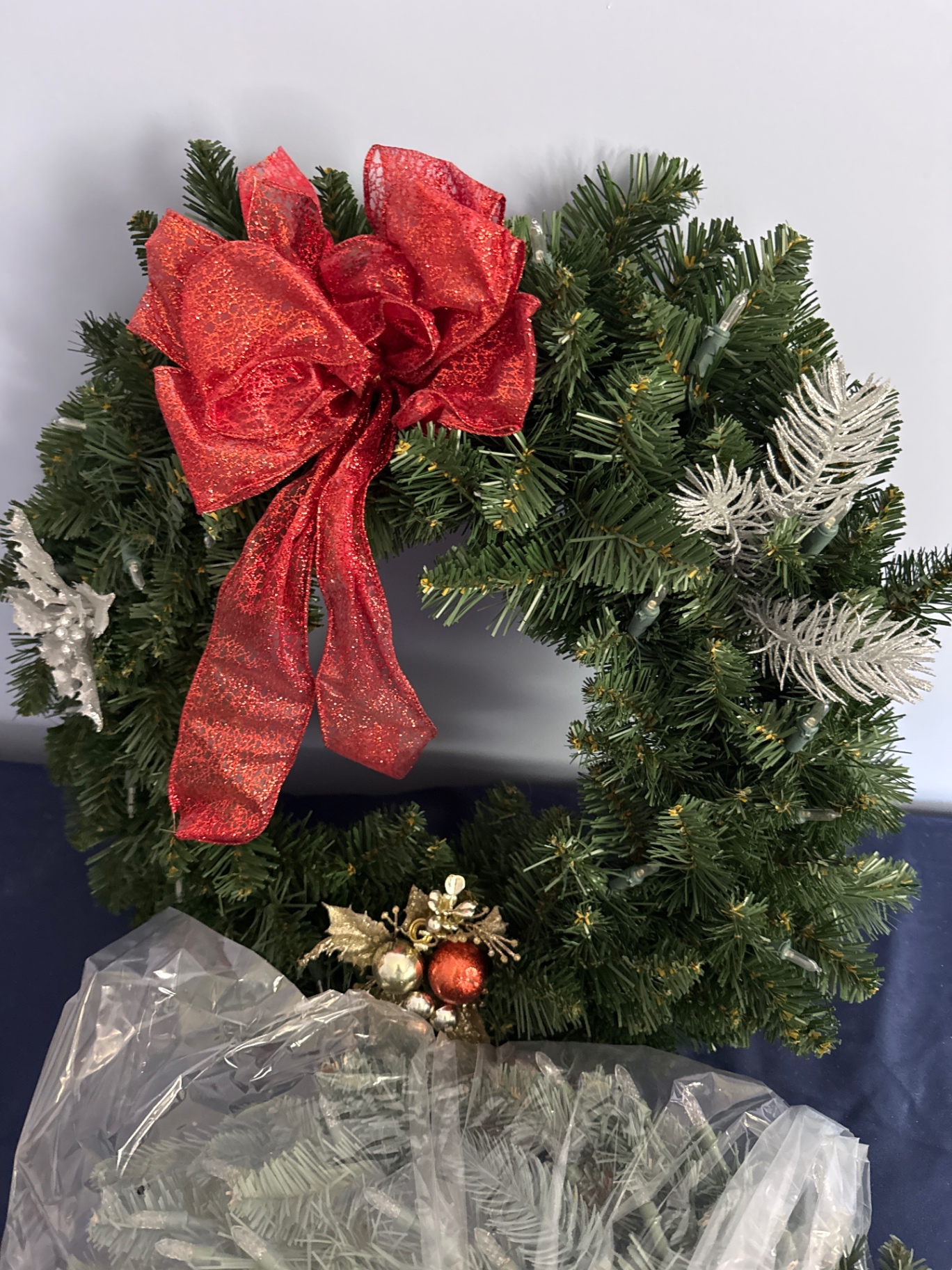 2 Christmas wreaths with red bow - image 2 of 3