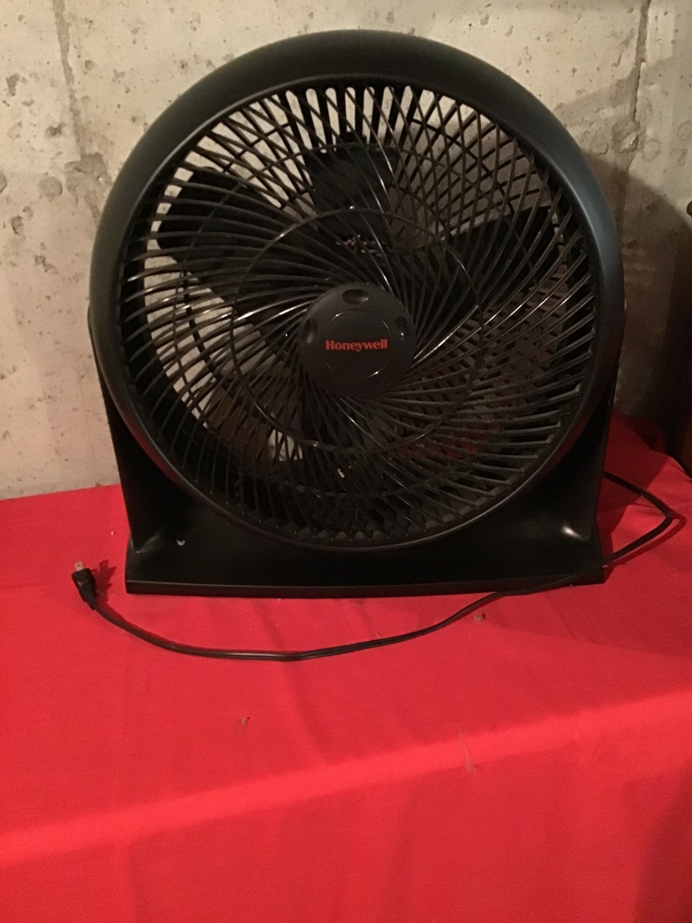 Honeywell Turbo Force High Velocity Fan (HF-810) and Box - image 1 of 2