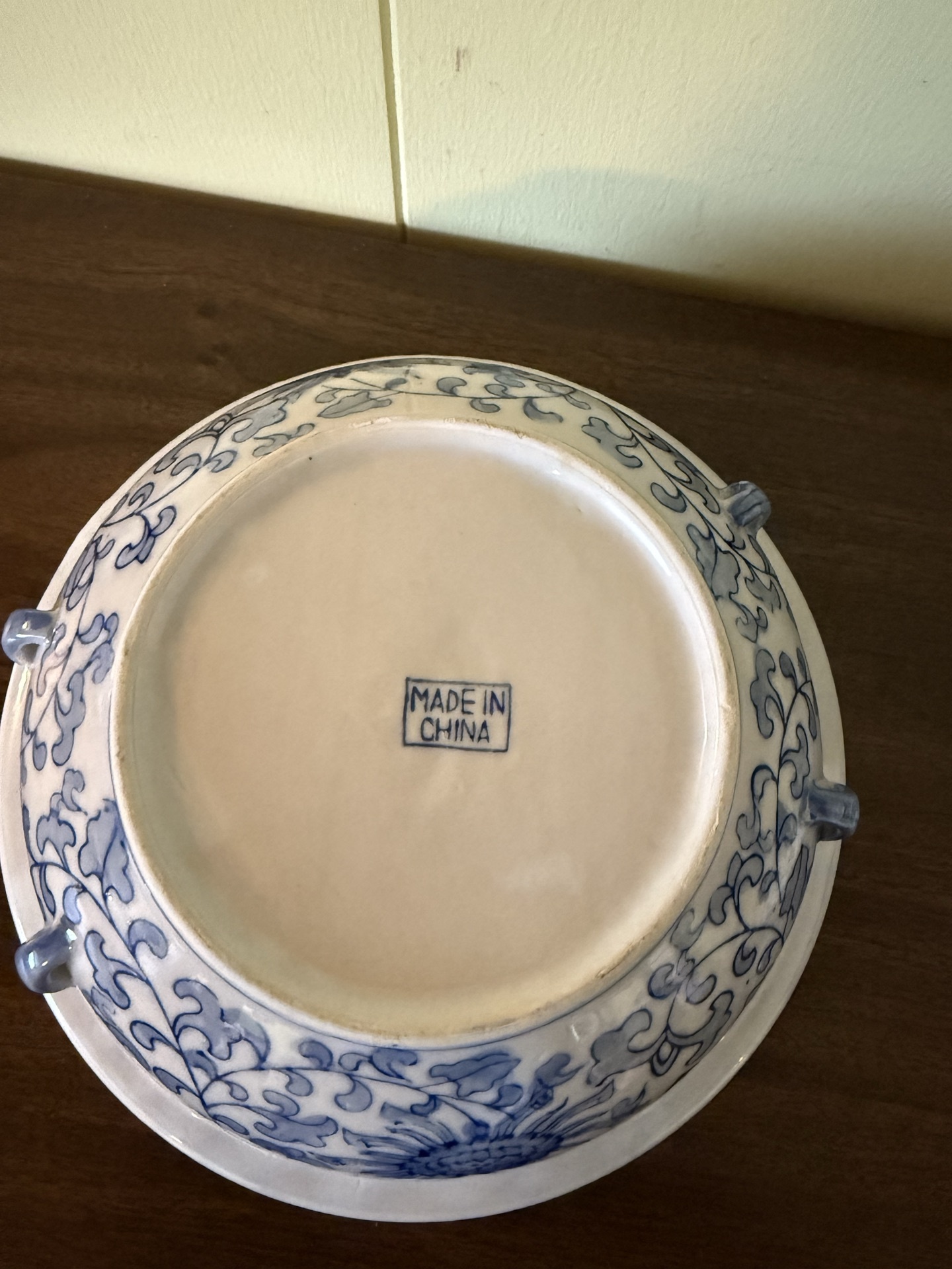 Blue and white porcelain tureen with lid - image 4 of 5
