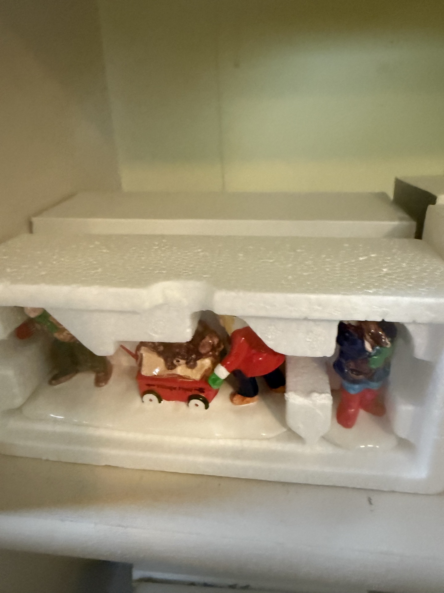 Snow Village Winter Miniature Scene Collection - image 8 of 36