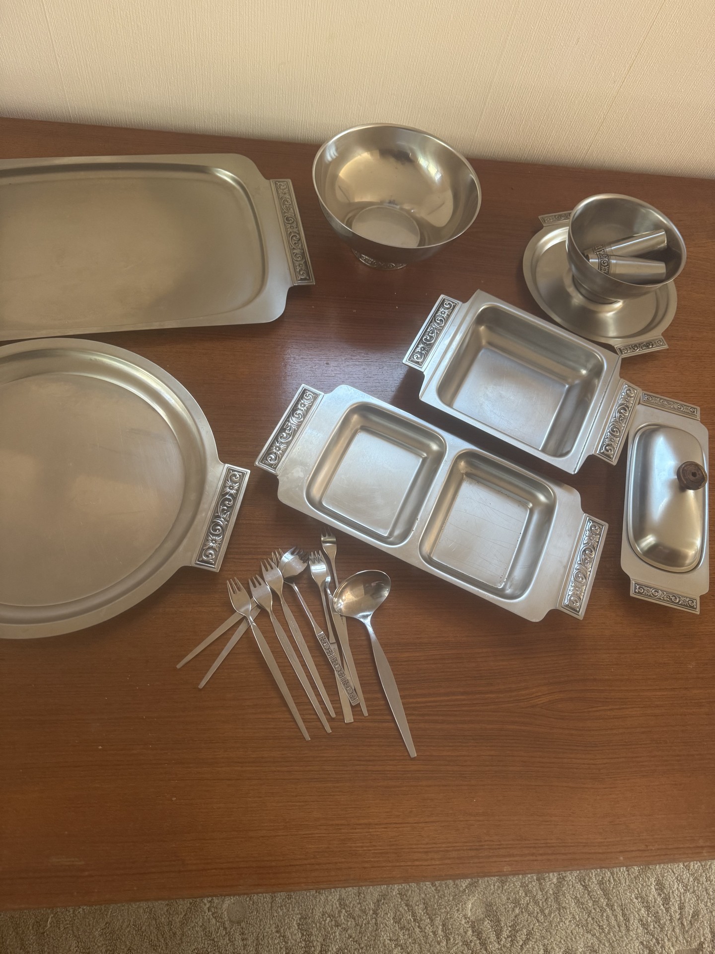 Silver-tone servingware and flatware set - image 1 of 9