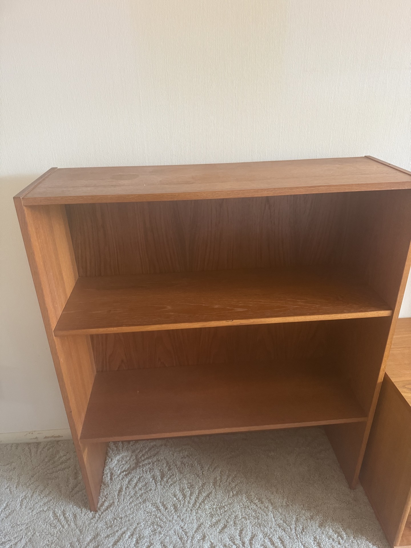 Set of three wooden shelving units - image 2 of 8