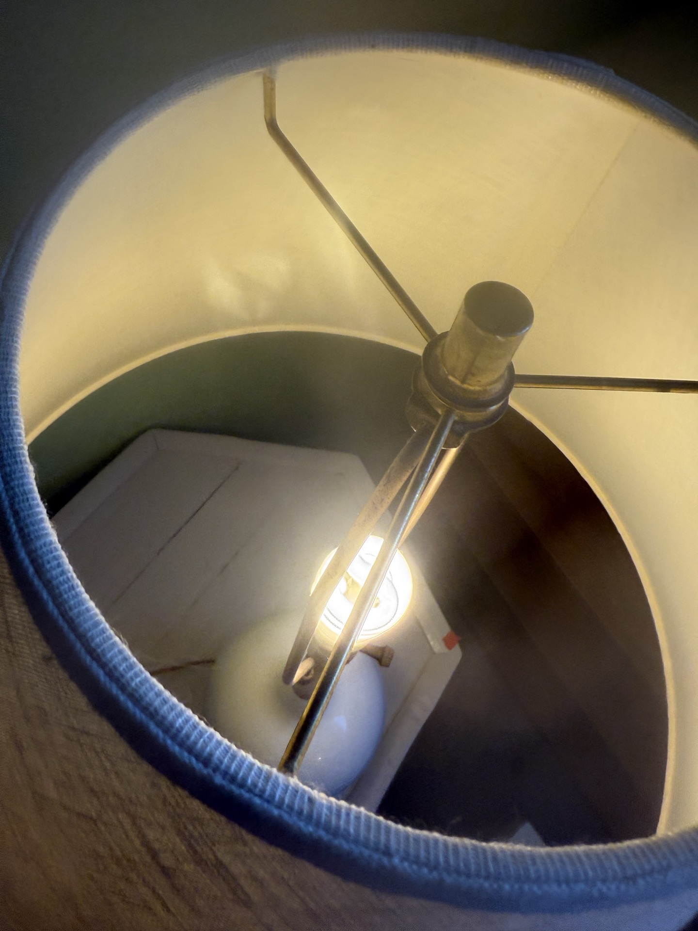 Mid century Danish Table lamp with white ceramic globe base and fabric shade - image 5 of 6