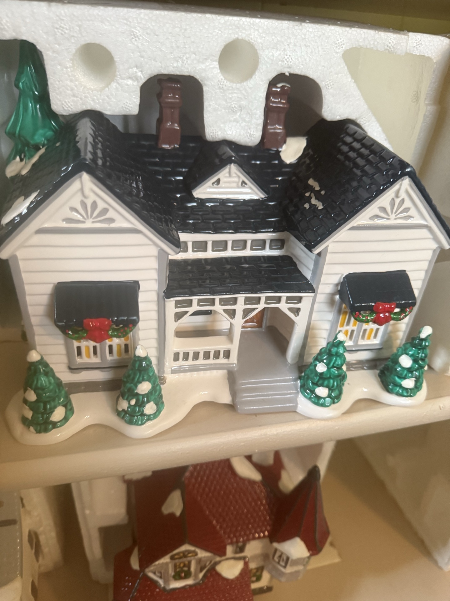 Snow Village Winter Miniature Scene Collection - image 34 of 36
