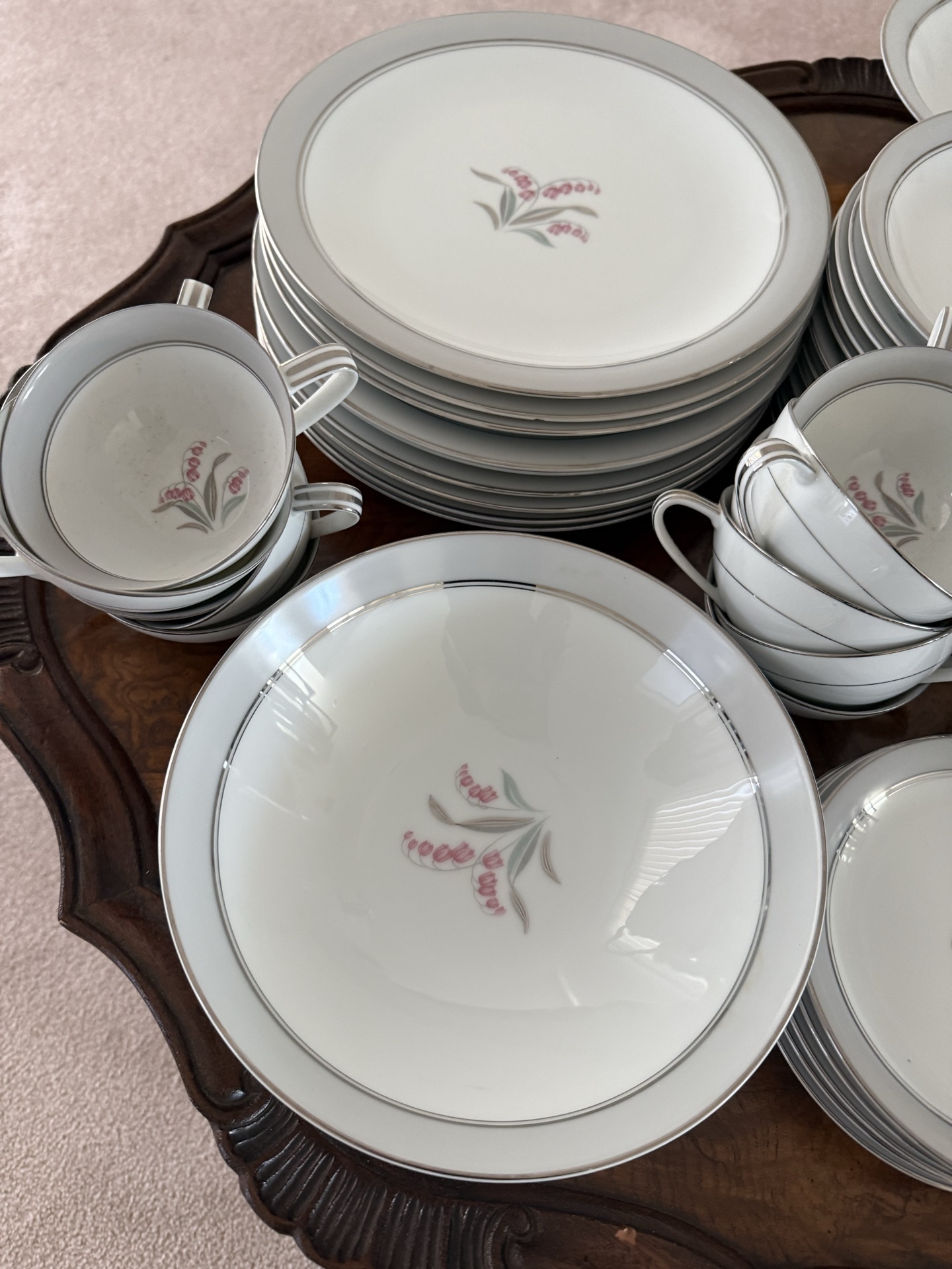 Nortitake  China Set - image 2 of 8