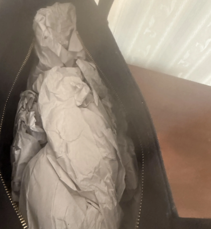 Kate Spade Bag (as is condition) - image 5 of 7