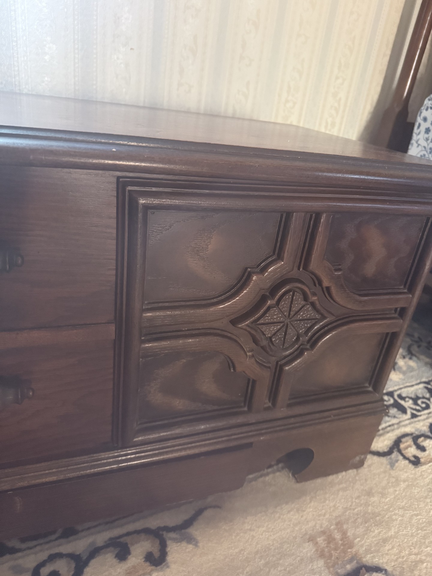 Mid-Century Cedar Chest - image 4 of 6