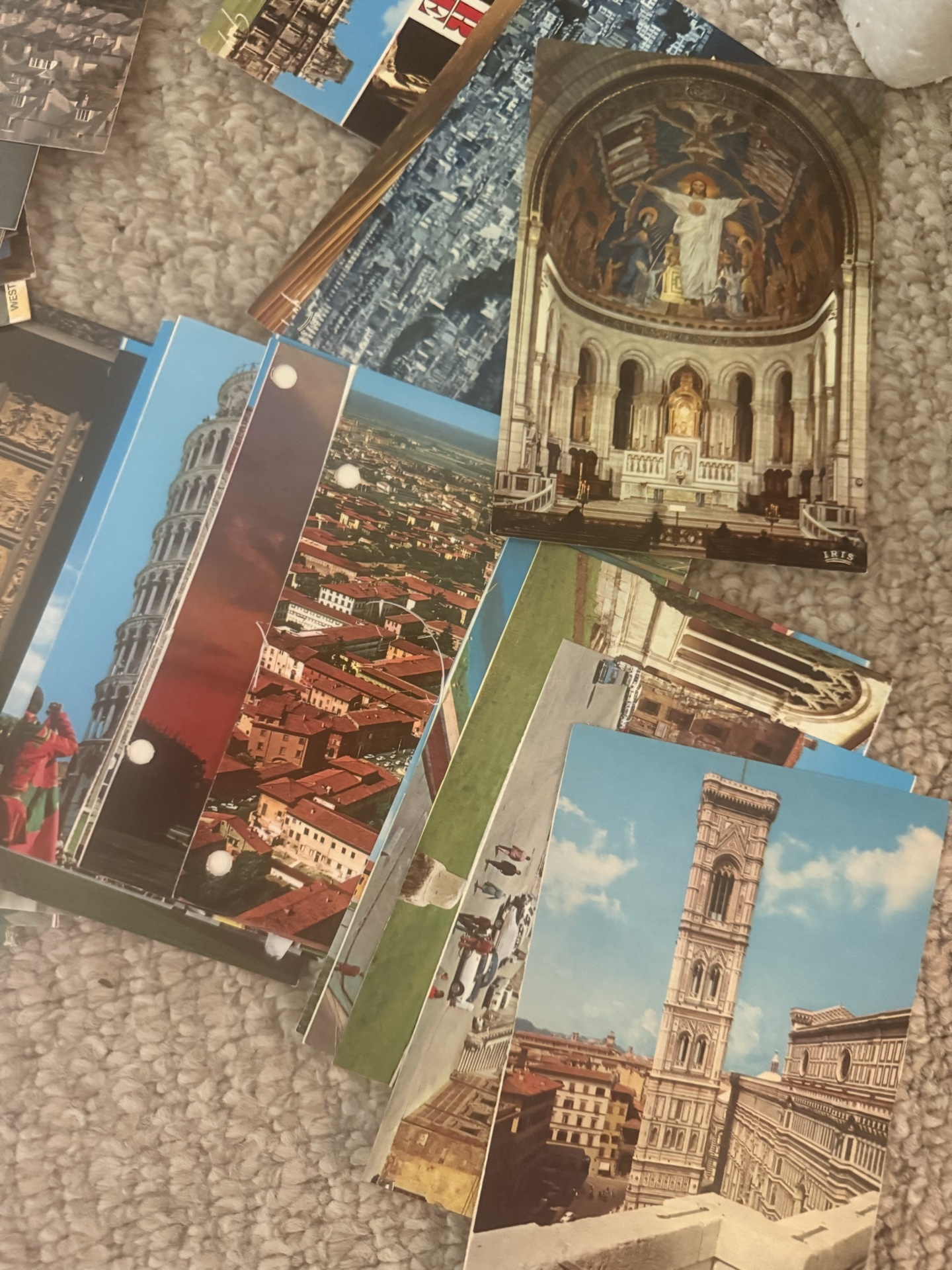 Assorted Travel Postcards and Souvenir Cards - image 1 of 19
