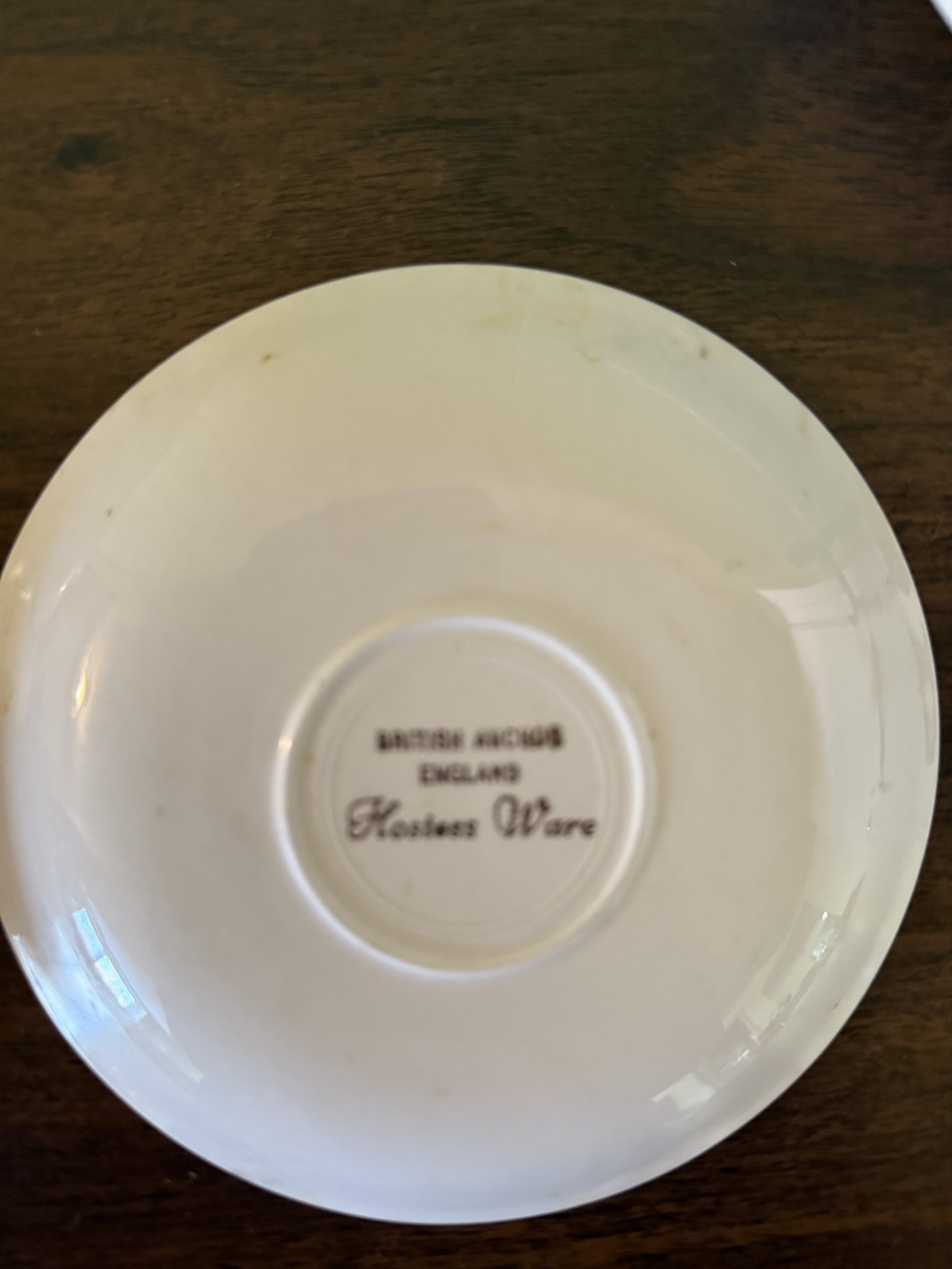 Green ceramic bowls and a patterned plate (Hostess Ware) - image 5 of 6