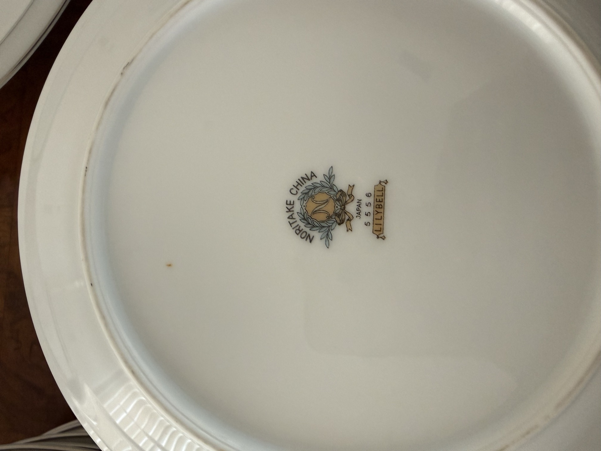 Nortitake  China Set - image 7 of 8
