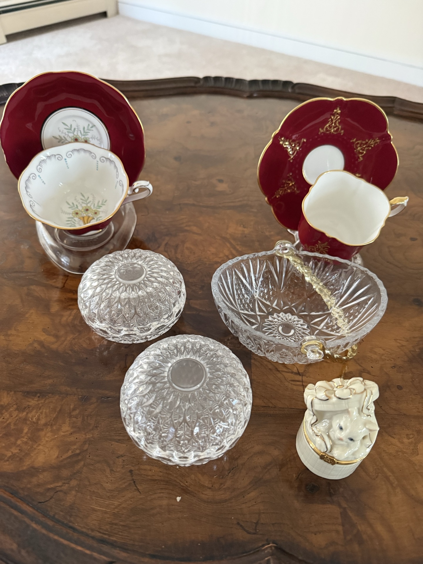 Lenox Treasures Cat's Surprise Box with Royal Albert Bone China and Crystal Bowls - image 1 of 12