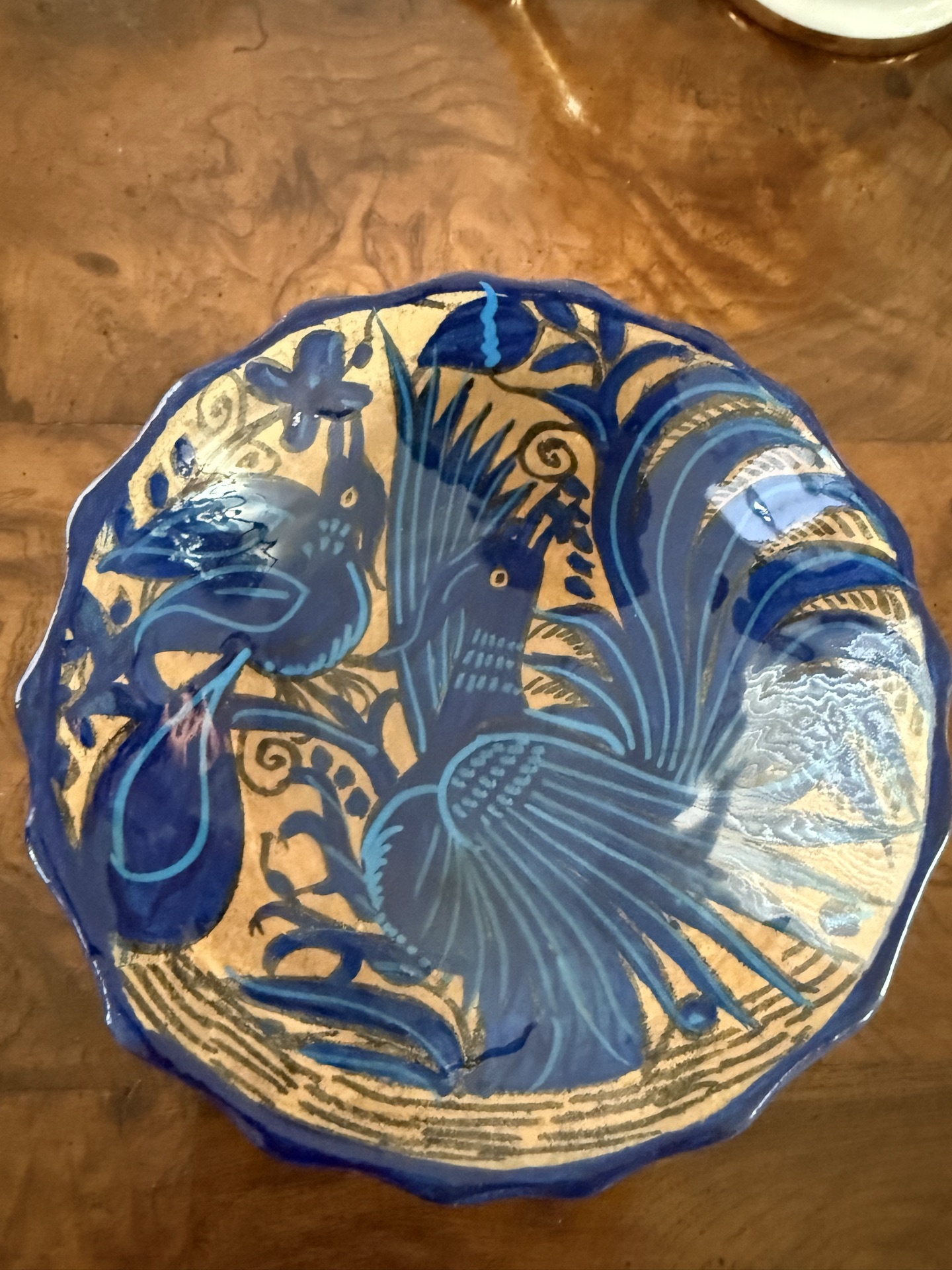Assorted teapot, plates, bowls and decorative ceramics - image 10 of 12