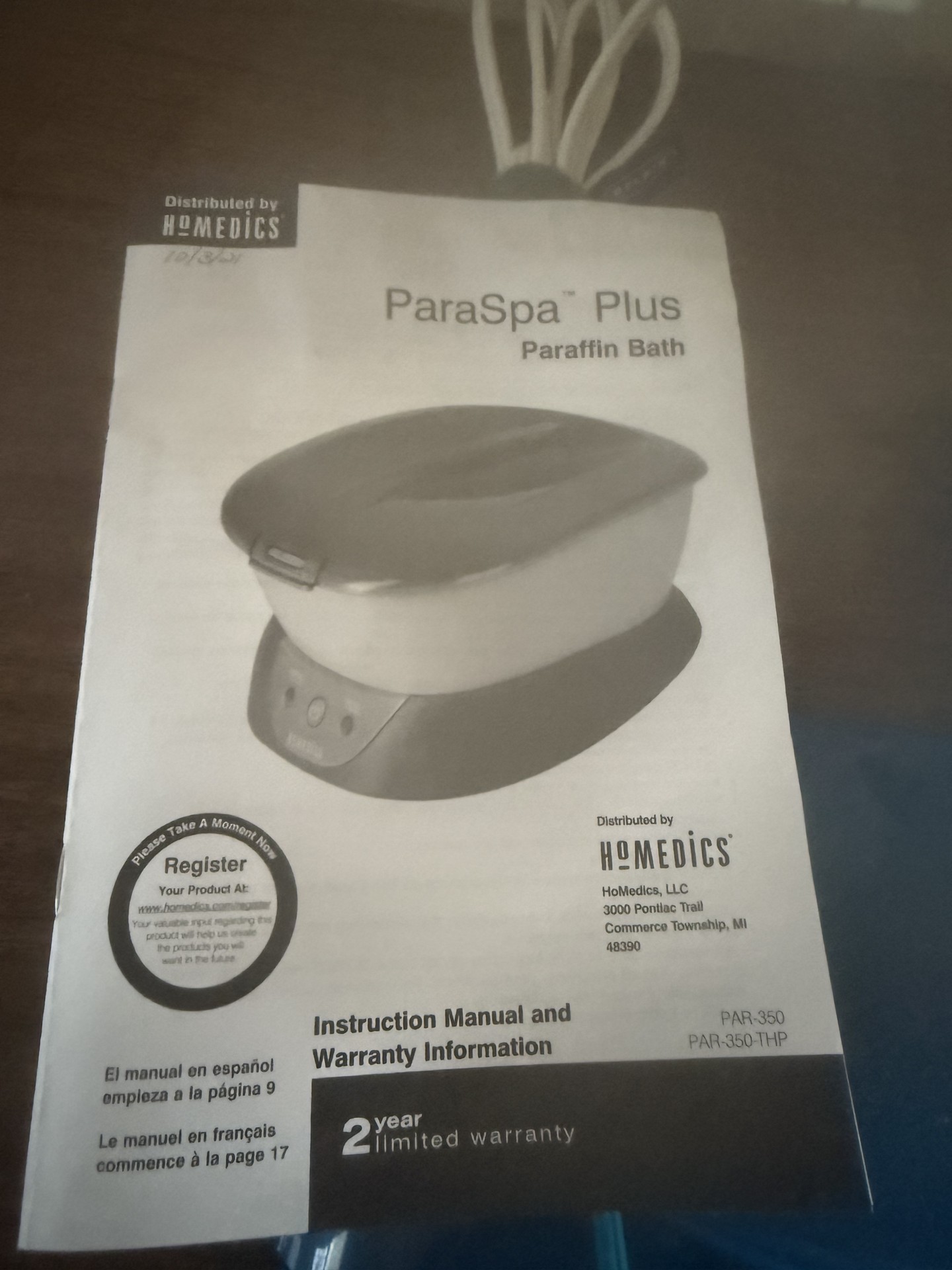 ParaSpa Plus paraffin bath with lid and manual - image 2 of 5