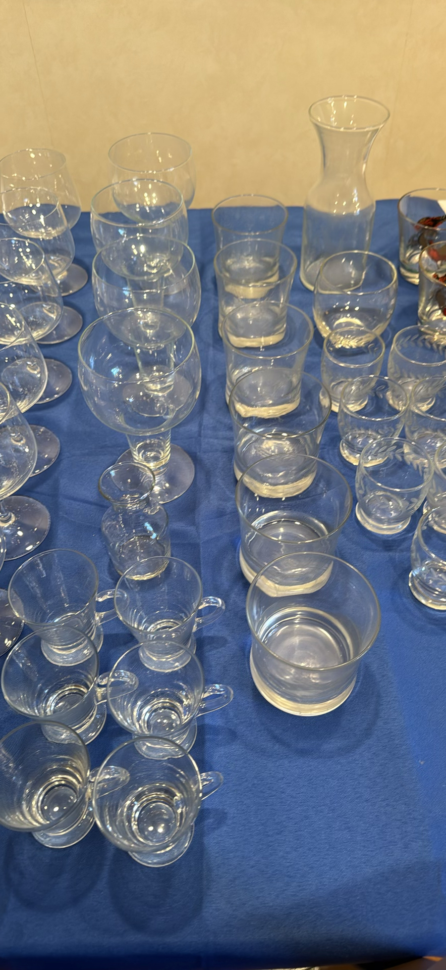 Assorted Glassware Collection - image 4 of 7
