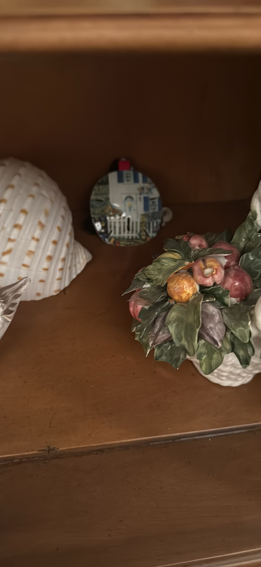 Assorted Religious and Decorative Items - image 3 of 4
