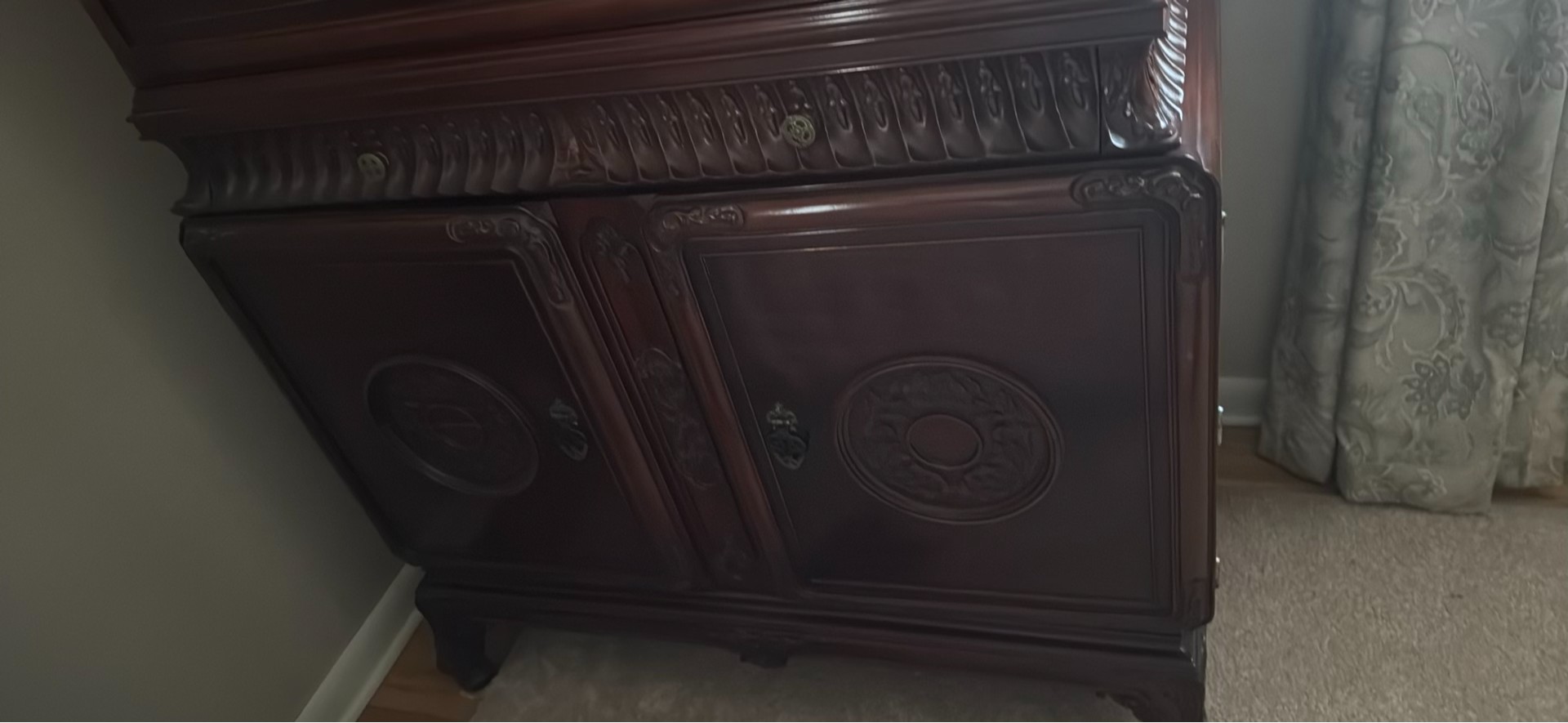Full Bedroom Set - Bed, Dresser, Higboy, Side Table - image 3 of 11