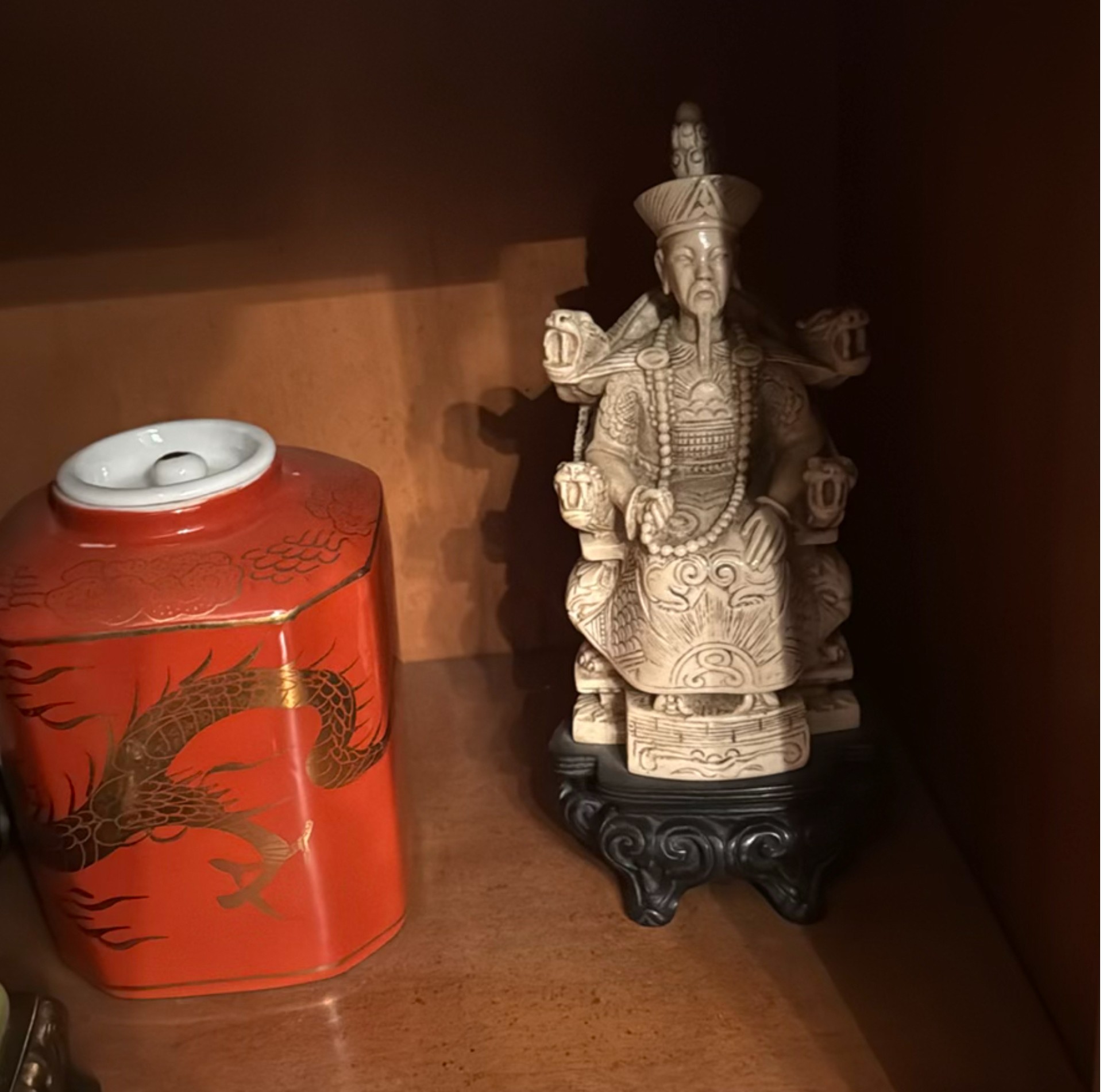 Decorative Asian-Style Figurines and Jars - image 3 of 4