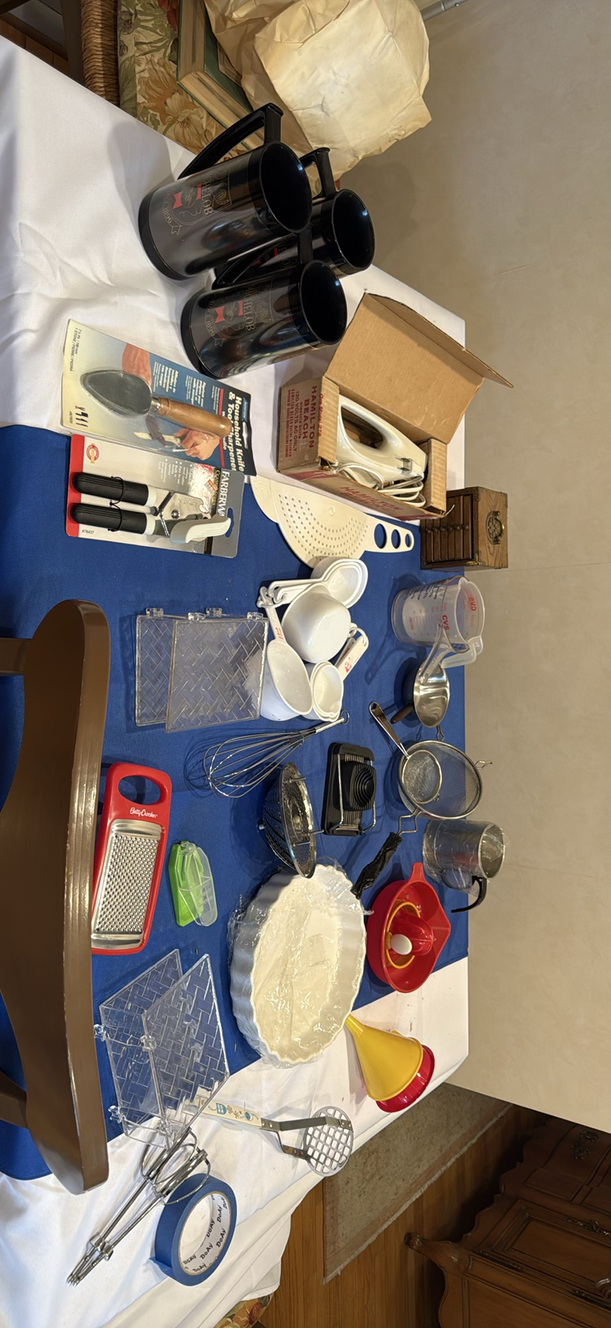 Assorted Kitchen Utensils and Small Appliances - image 1 of 6