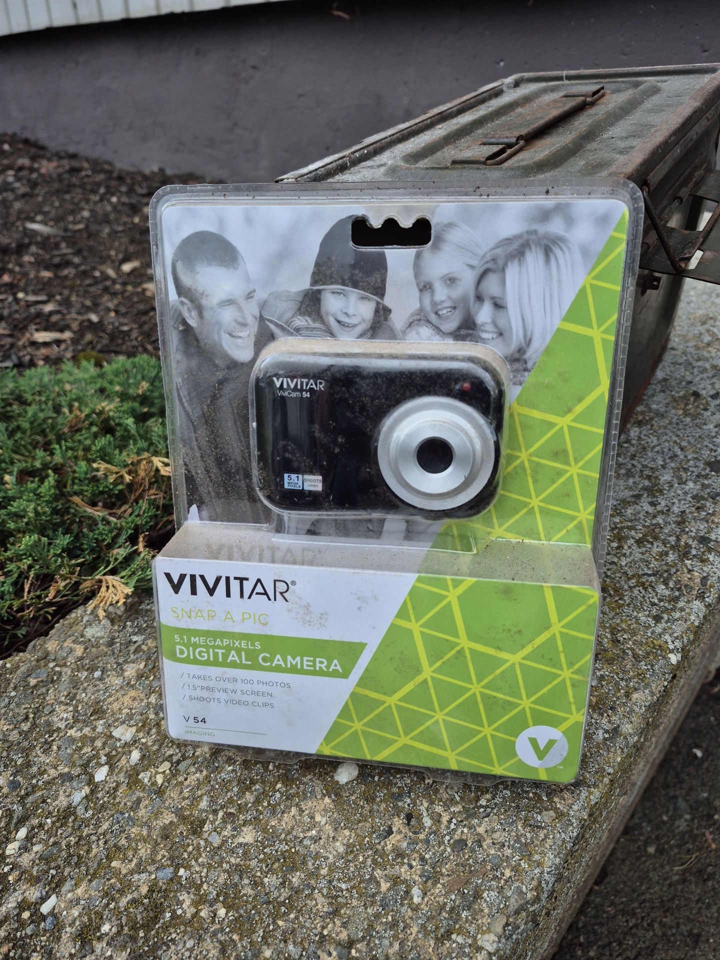 Vivitar Snap a Pic 5.1 Megapixel Digital Camera V54 - image 1 of 2