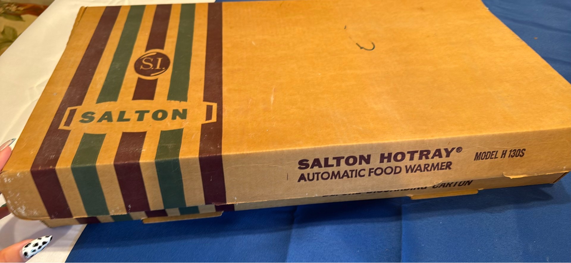 Salton Hotray Automatic Food Warmer with Glass Tray and Box - image 4 of 4