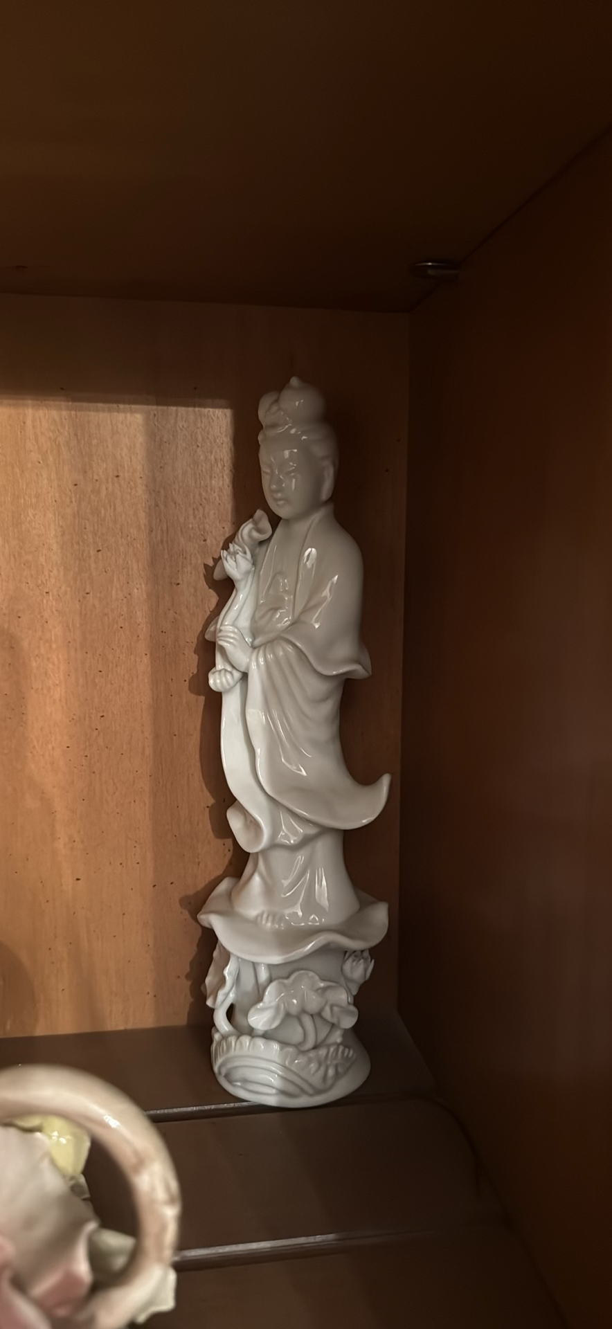 Assorted Decorative Figurines, Vases, and chess board - image 3 of 6