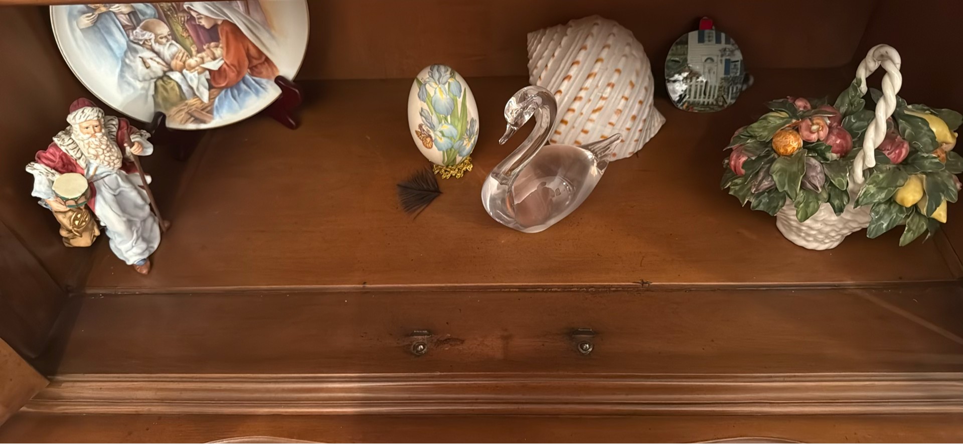 Assorted Religious and Decorative Items - image 2 of 4
