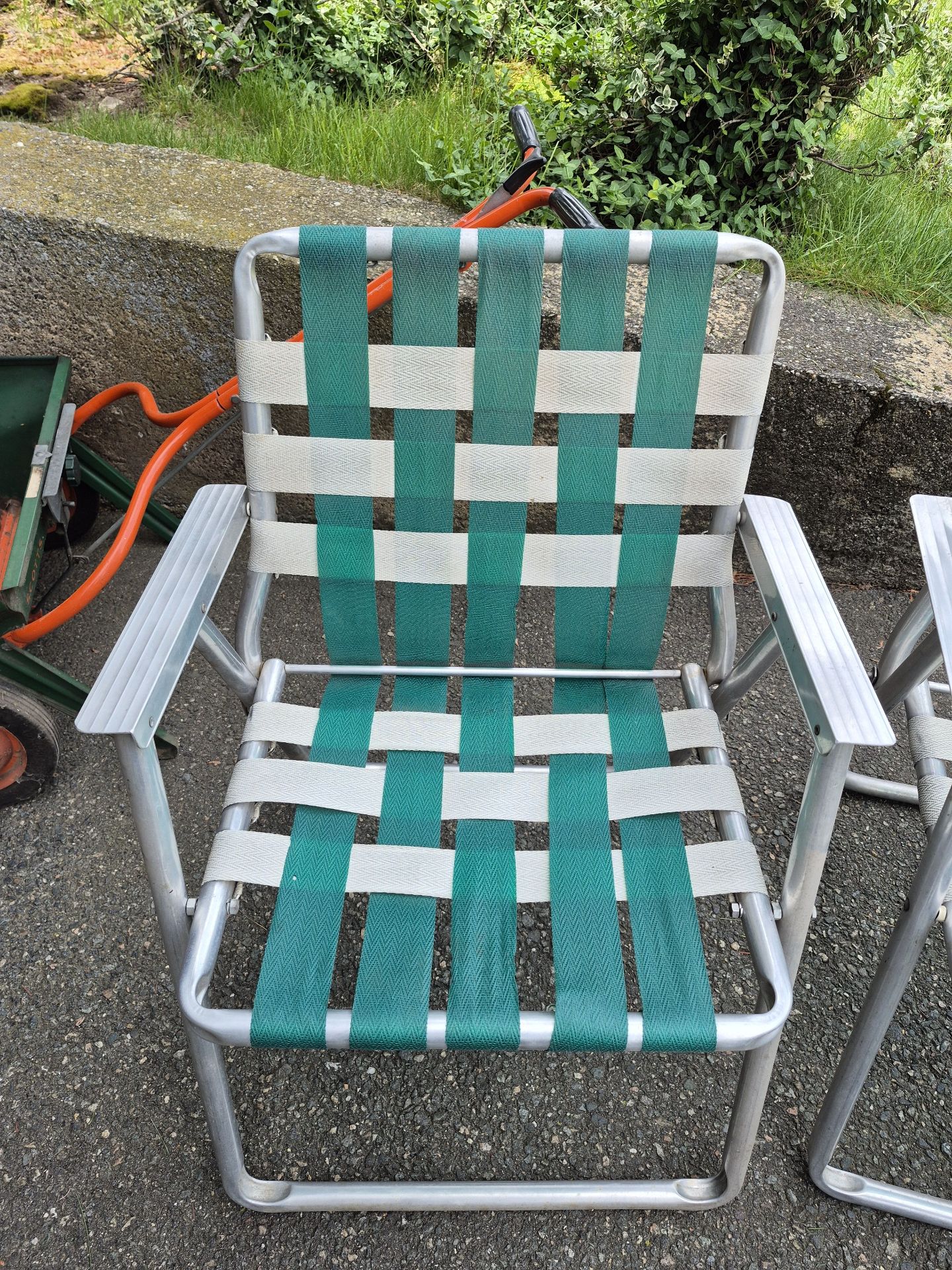 Set of Aluminum Webbed Lawn Chairs - image 4 of 5