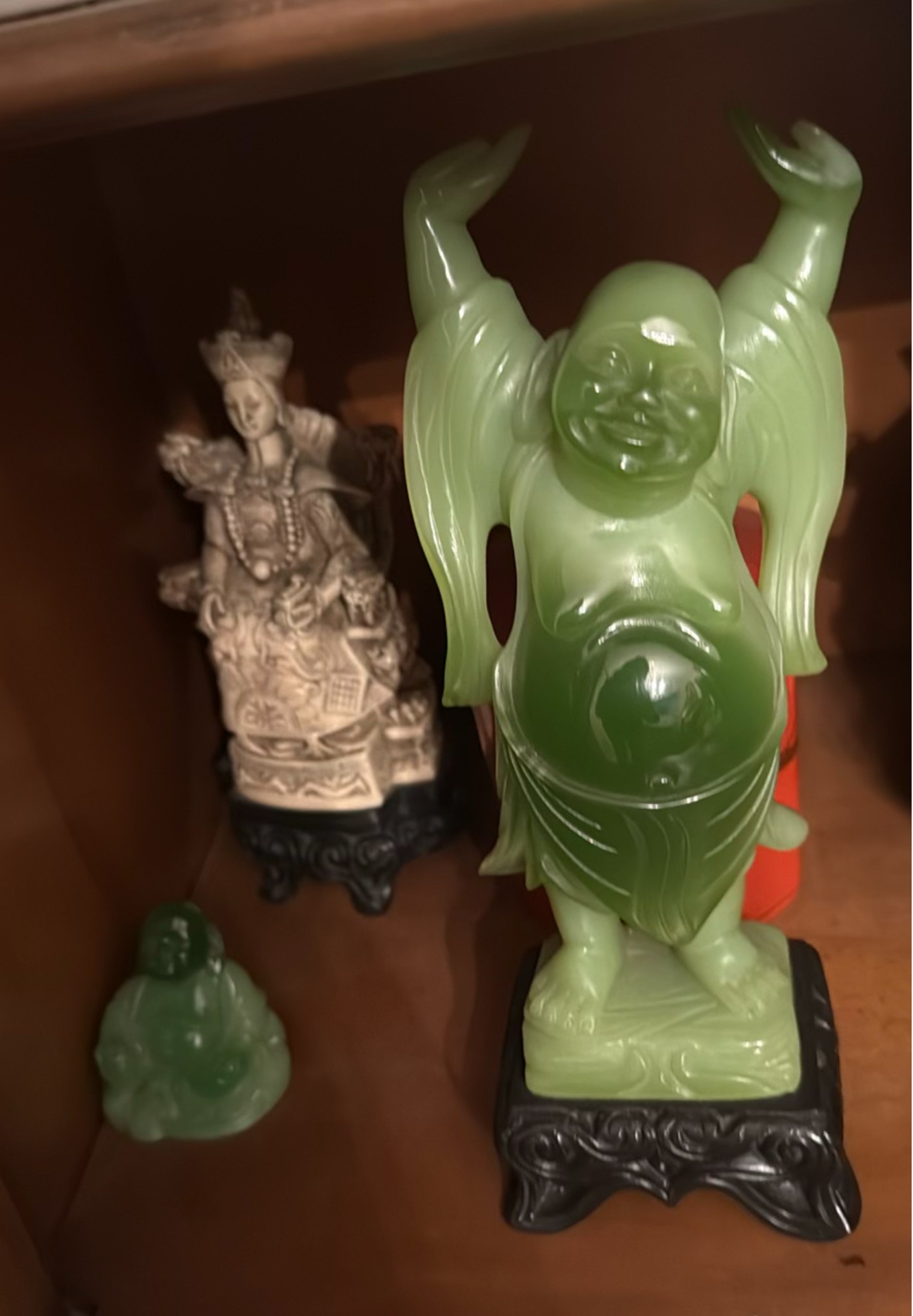 Decorative Asian-Style Figurines and Jars - image 4 of 4